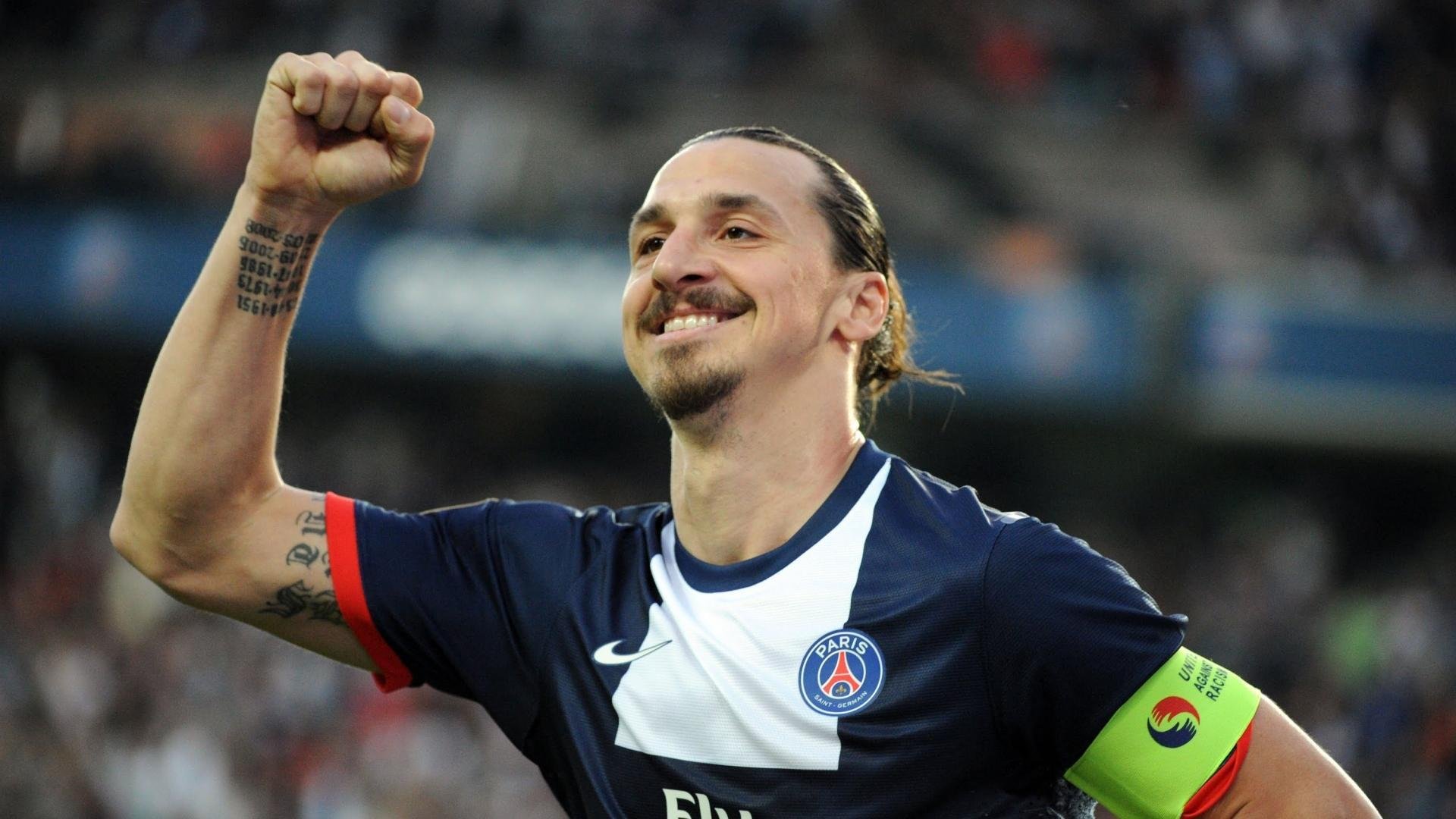 莱万多夫斯基赛事官方推新规,防守革新引发“老鹰”争议