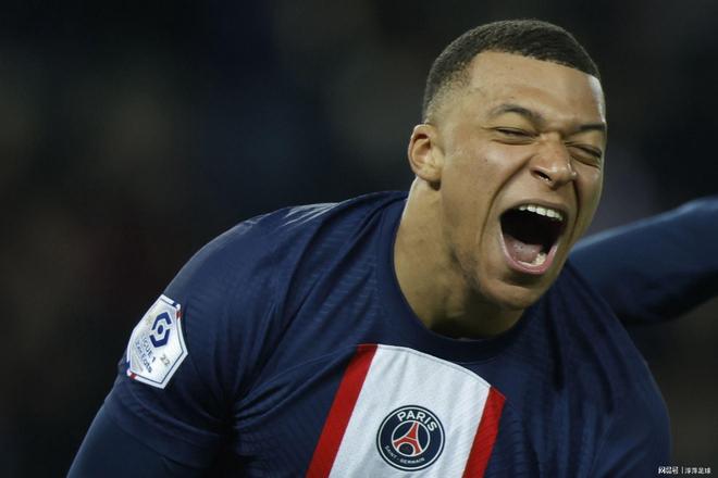 包含姆巴佩连续十场比赛得分超过比分优势明显，巴黎圣日耳曼挑战极限！的词条